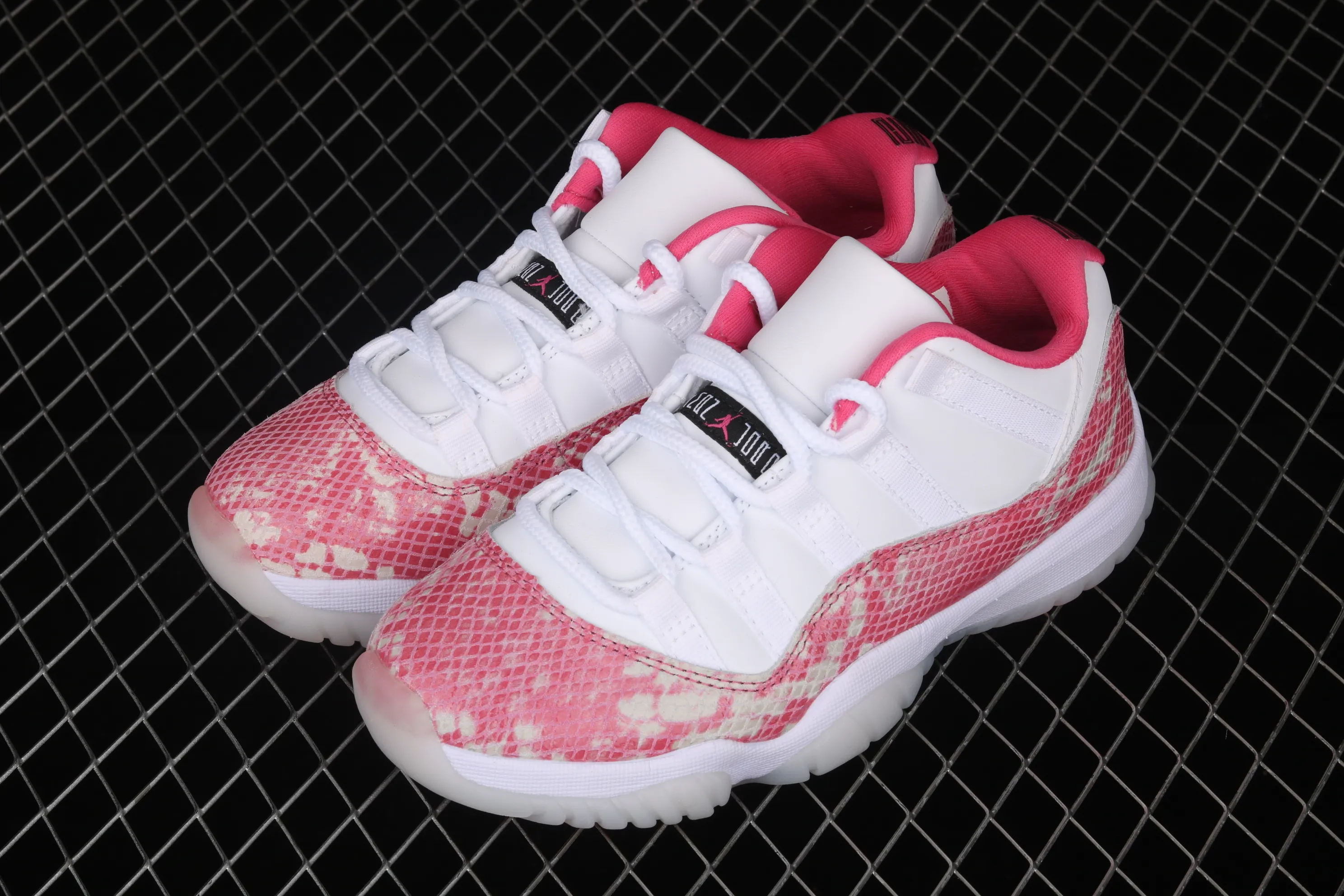 All categories Air Jordan Jordan series basketball shoes Air Jordan 11 X version Air Jordan 11 Low Retro "Snakeskin" AJ11 Joe 11 pink snake pattern AH7860-106